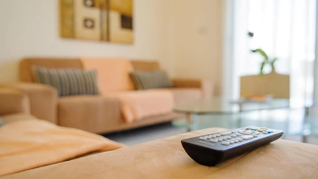 פרוטאראס Rent Private Villa 010