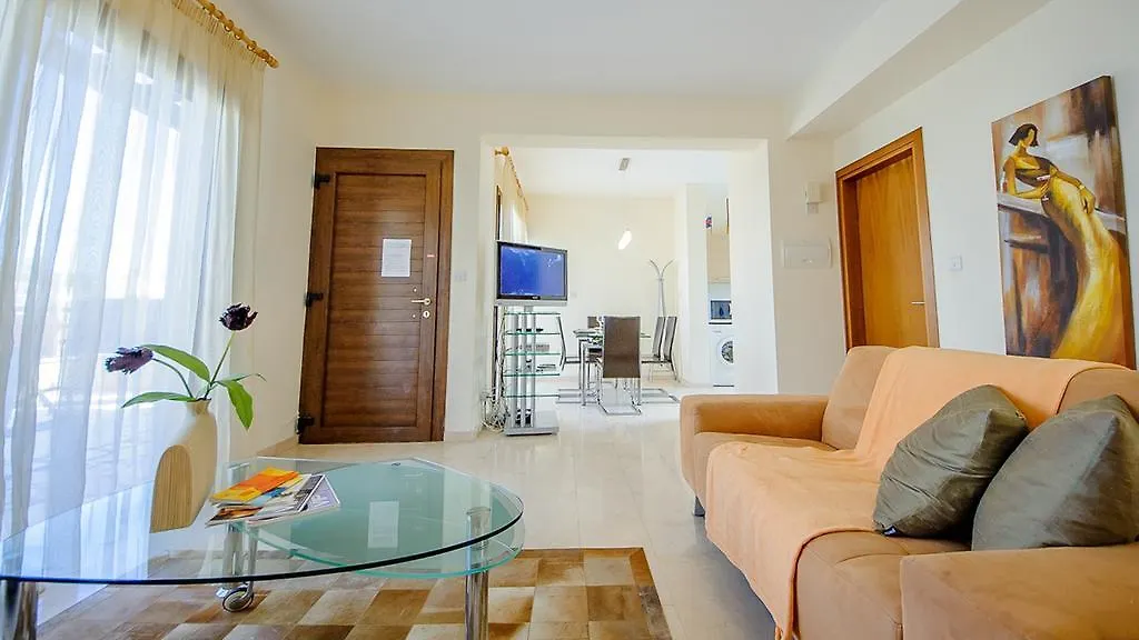 פרוטאראס Rent Private Villa 010