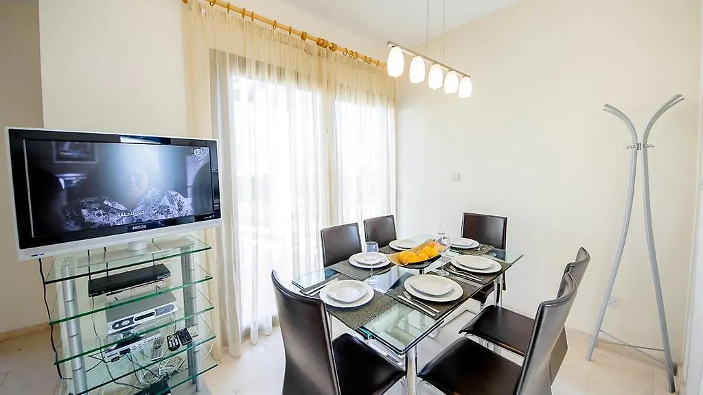 פרוטאראס Rent Private Villa 010