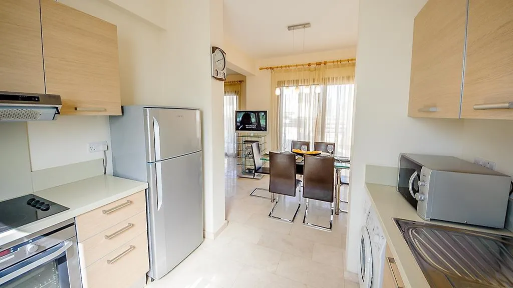 פרוטאראס Rent Private Villa 010