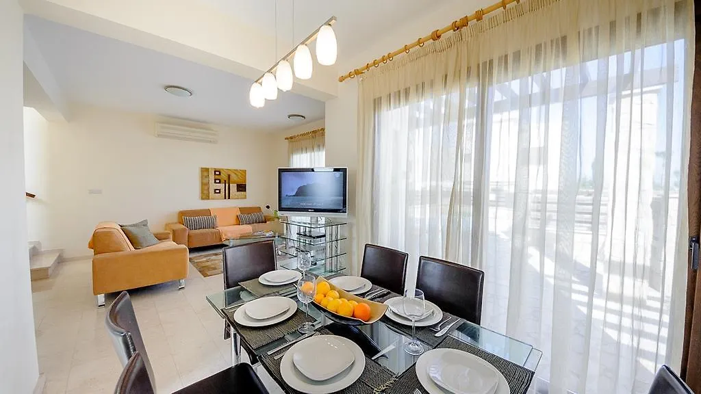 פרוטאראס Rent Private Villa 010 0*,