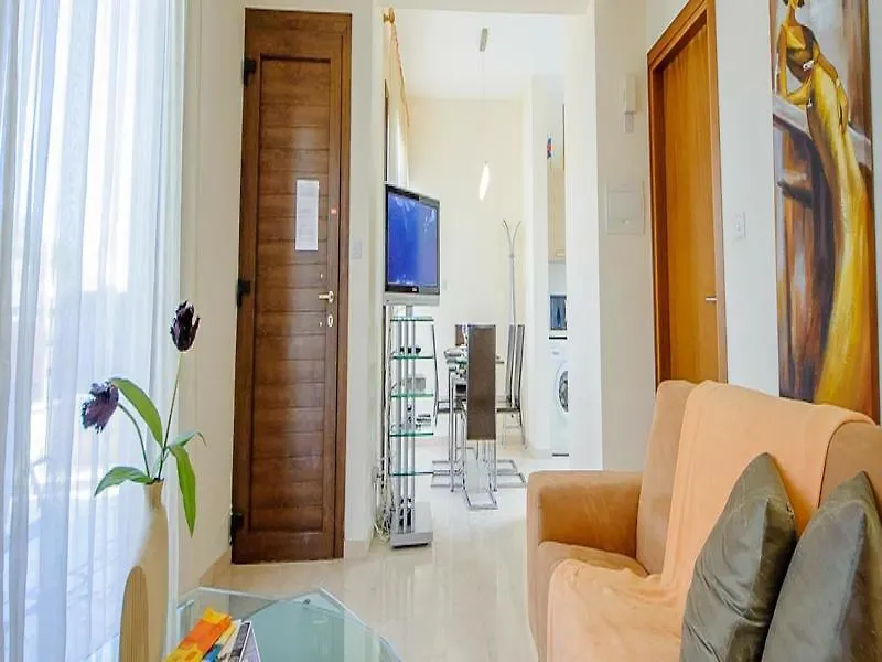 פרוטאראס Rent Private Villa 010